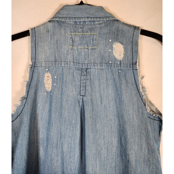 BCBG Blue Denim Distressed Dress Size XS Sleeveless Fray Pocket Button-Up Hi Low - Picture 6 of 10